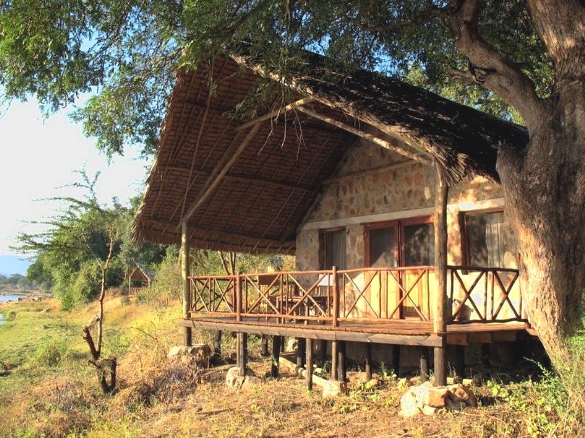 Ruaha River Lodge